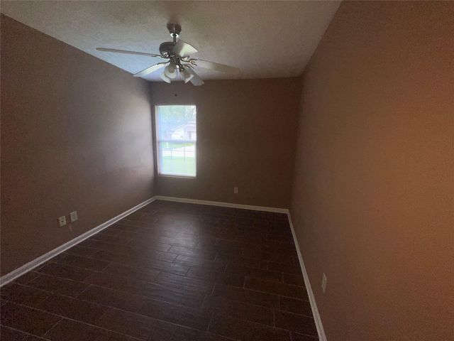 4518 Oak Shadows Drive, Houston, TX 77091
