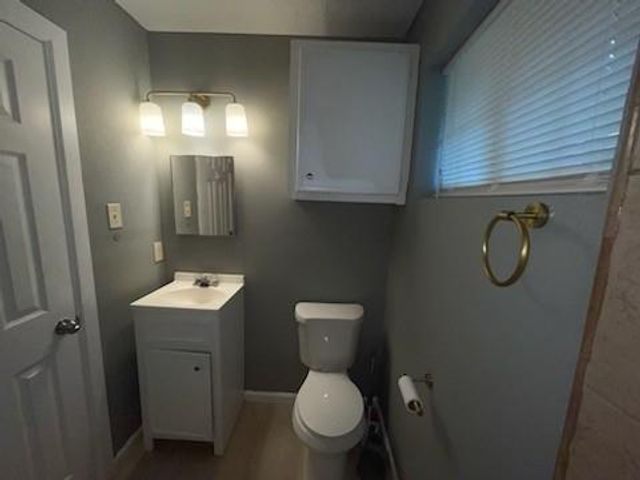 4518 Oak Shadows Drive, Houston, TX 77091