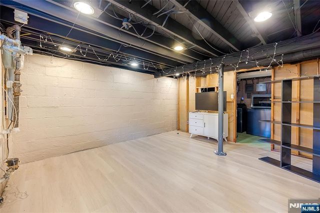 59 Delmar Avenue, Cresskill, NJ 07626