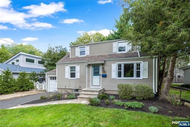 59 Delmar Avenue, Cresskill, NJ 07626
