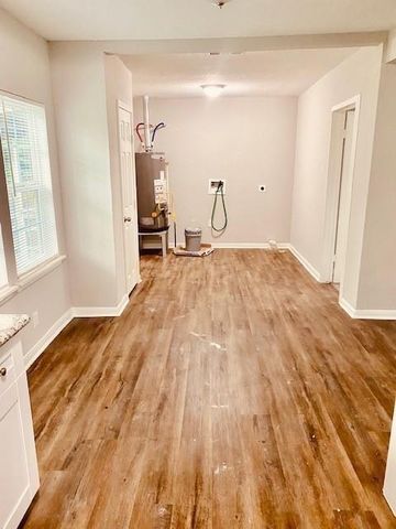 942 Oakstone Street, Houston, TX 77015