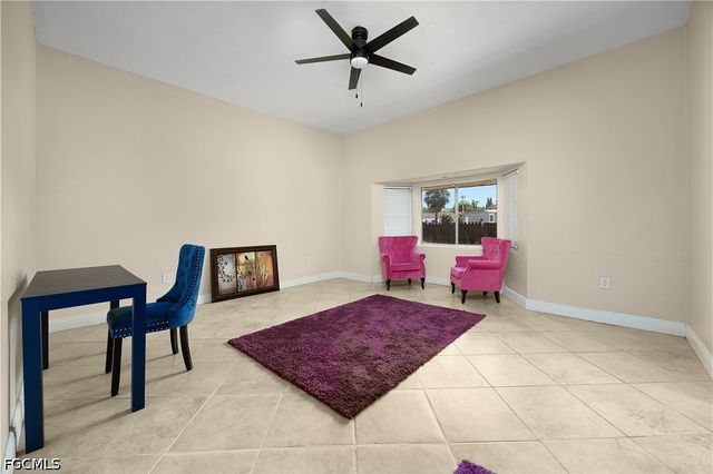7823 Marx DR, North Fort Myers, FL 33917
