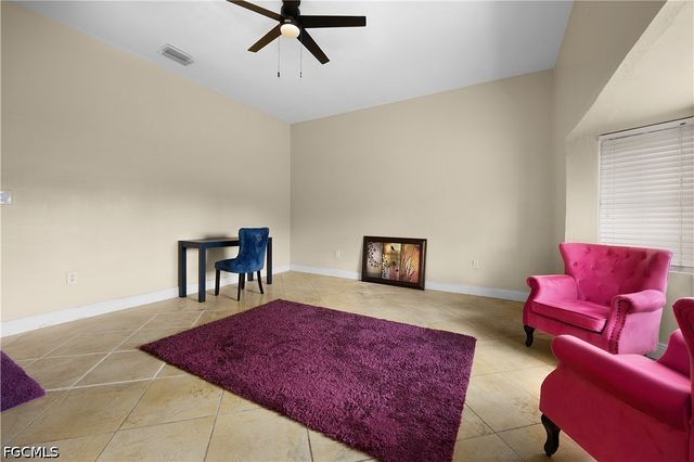 7823 Marx DR, North Fort Myers, FL 33917