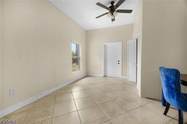 7823 Marx DR, North Fort Myers, FL 33917