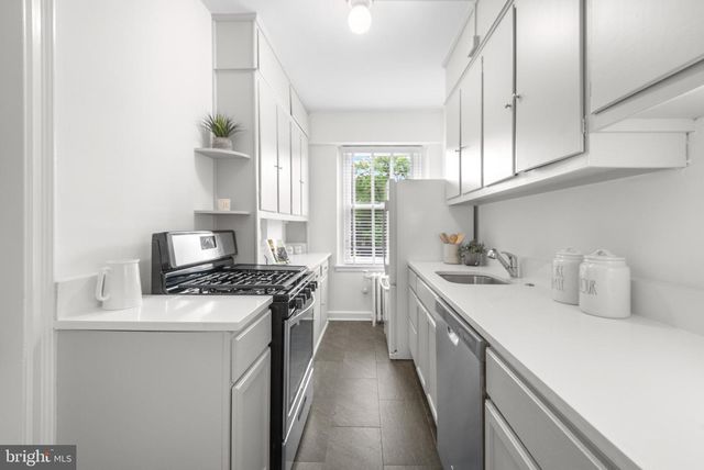 3601 CONNECTICUT AVE NW #202, Washington, DC 20008
