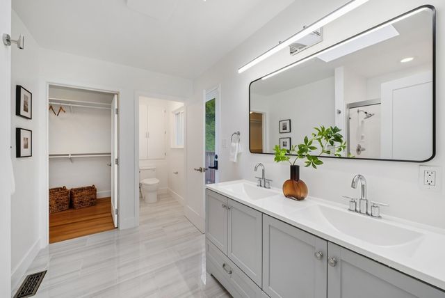 2435 2435 Lunada, Alamo, CA 94507