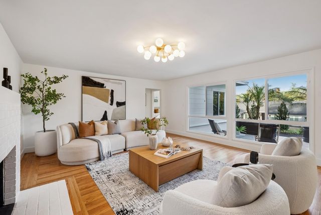 2435 2435 Lunada, Alamo, CA 94507