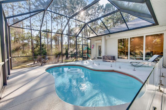 256 Leaning Pines Loop, Destin, FL 32541