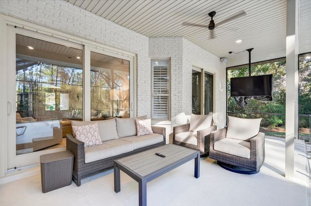 256 Leaning Pines Loop, Destin, FL 32541