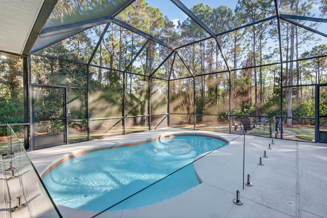 256 Leaning Pines Loop, Destin, FL 32541