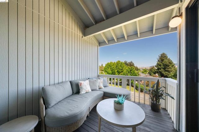 420 Brandywine Ln, Pleasant Hill, CA 94523