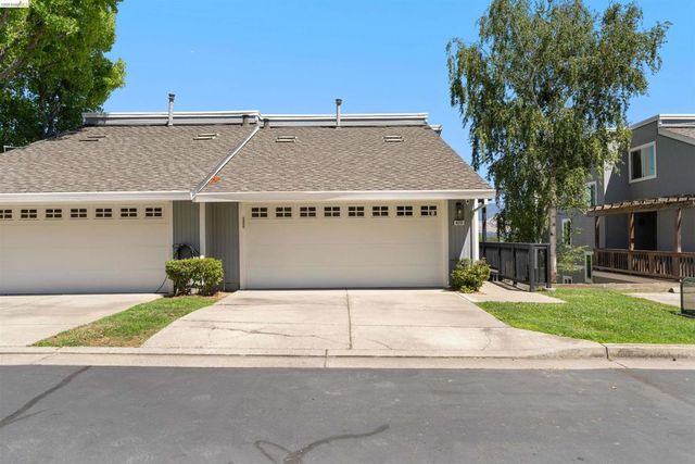 420 Brandywine Ln, Pleasant Hill, CA 94523