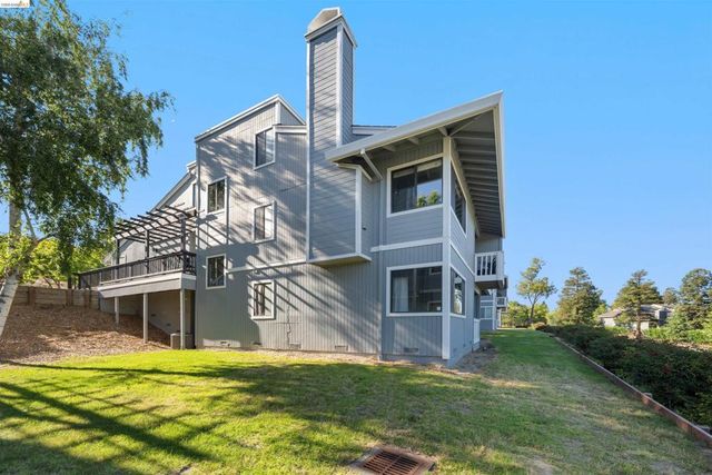 420 Brandywine Ln, Pleasant Hill, CA 94523