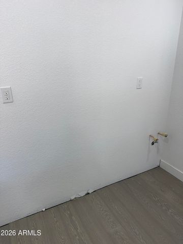 4418 W Paradise Drive, Glendale, AZ 85304