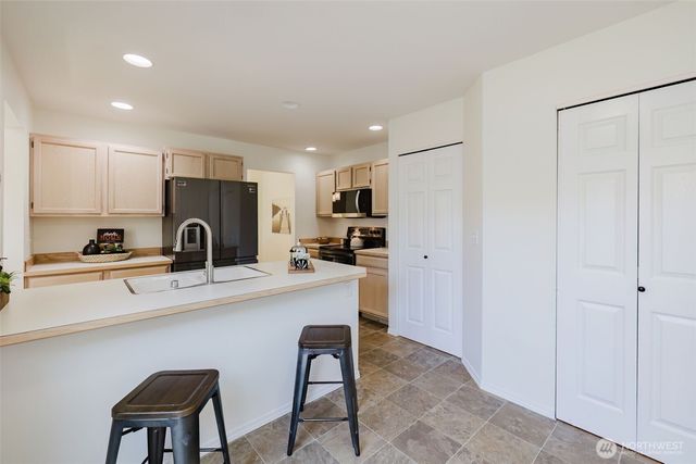 10898 Tulip Place NW, Silverdale, WA 98383