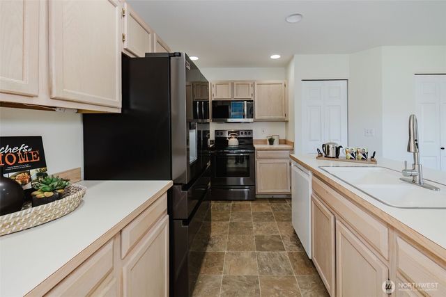 10898 Tulip Place NW, Silverdale, WA 98383