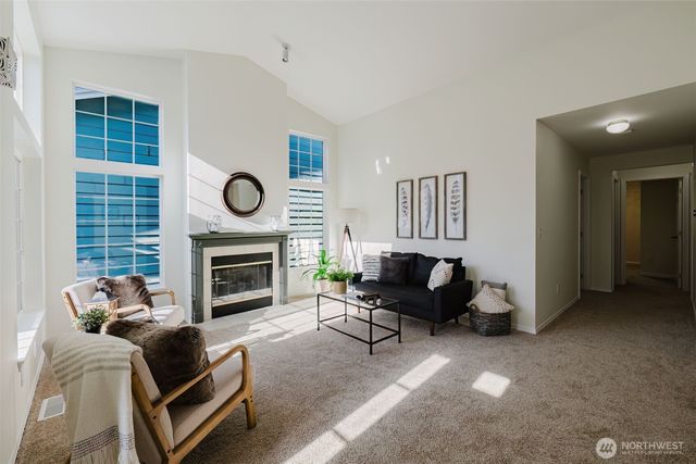 10898 Tulip Place NW, Silverdale, WA 98383