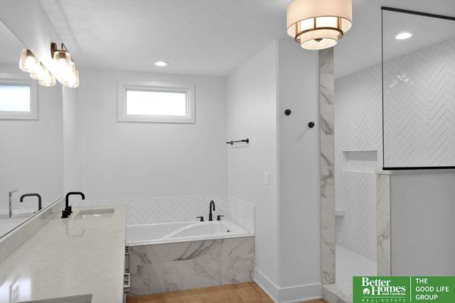 19060 LaQuinta Circle, Gretna, NE 68136