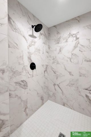 19060 LaQuinta Circle, Gretna, NE 68136