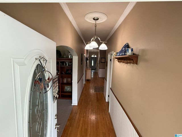 705 W 4TH STREET, Sylacauga, AL 35150
