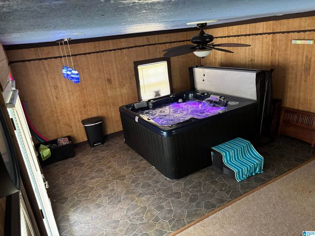 705 W 4TH STREET, Sylacauga, AL 35150