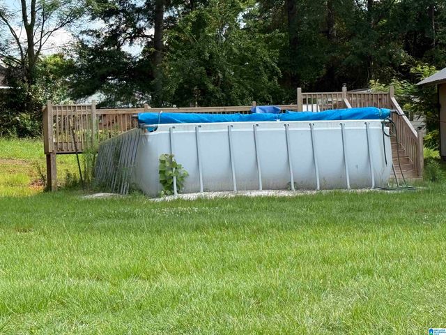 705 W 4TH STREET, Sylacauga, AL 35150