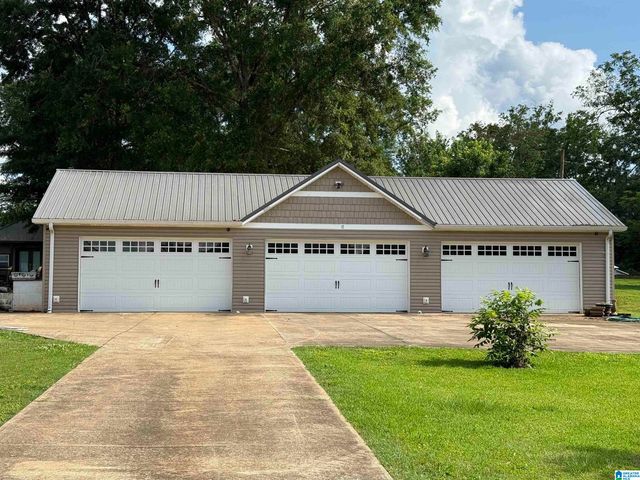 705 W 4TH STREET, Sylacauga, AL 35150