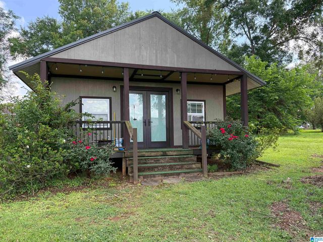 705 W 4TH STREET, Sylacauga, AL 35150