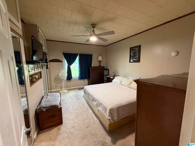 705 W 4TH STREET, Sylacauga, AL 35150