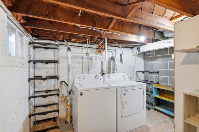 709 Magnolia Parkway, Waterloo, IA 50701