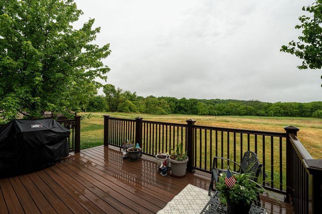 3412 Walnut TRAIL, Waukesha, WI 53188