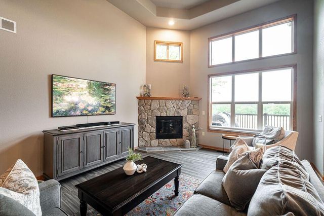 3412 Walnut TRAIL, Waukesha, WI 53188