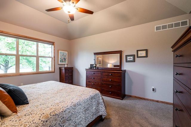 3412 Walnut TRAIL, Waukesha, WI 53188