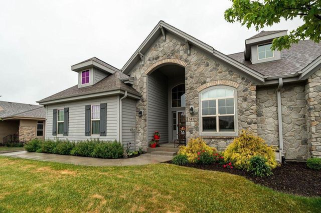 3412 Walnut TRAIL, Waukesha, WI 53188