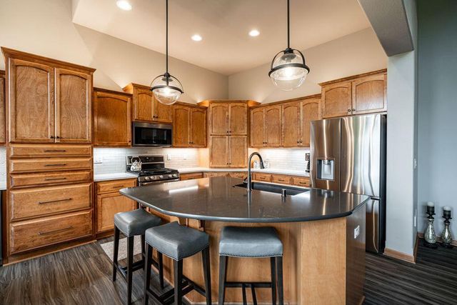 3412 Walnut TRAIL, Waukesha, WI 53188