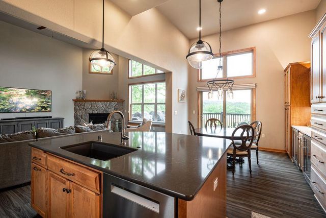 3412 Walnut TRAIL, Waukesha, WI 53188