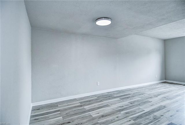 4516 Saint John CT, Virginia Beach, VA 23455