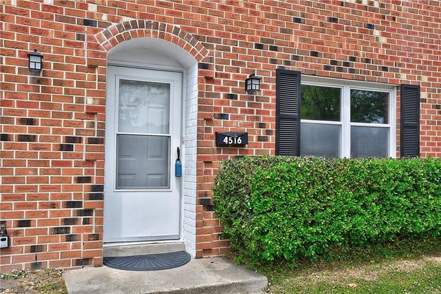 4516 Saint John CT, Virginia Beach, VA 23455