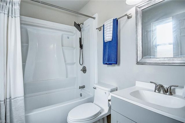 4516 Saint John CT, Virginia Beach, VA 23455