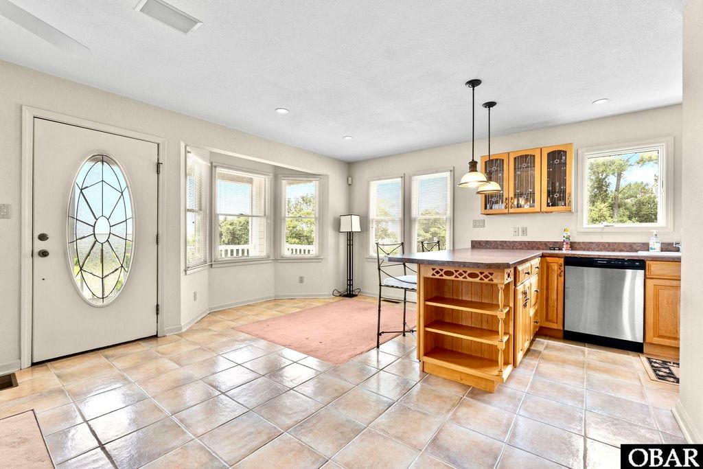 Image 4 of property listing at 2307 Bay Drive Lot 1A, Kill Devil Hills, NC 27948