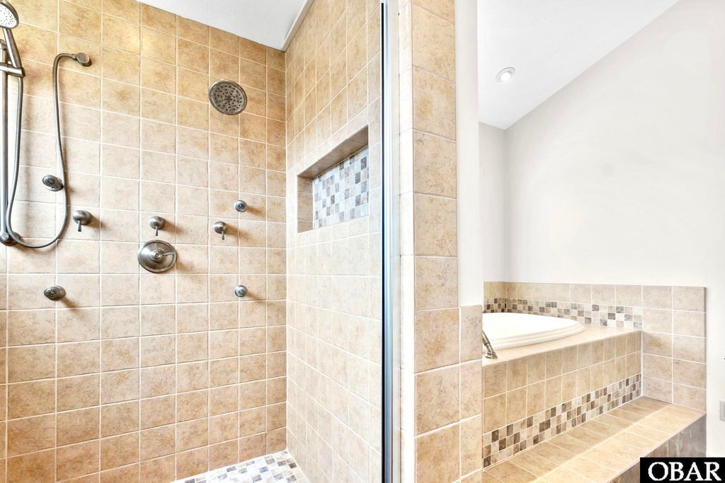 Image 35 of property listing at 2307 Bay Drive Lot 1A, Kill Devil Hills, NC 27948