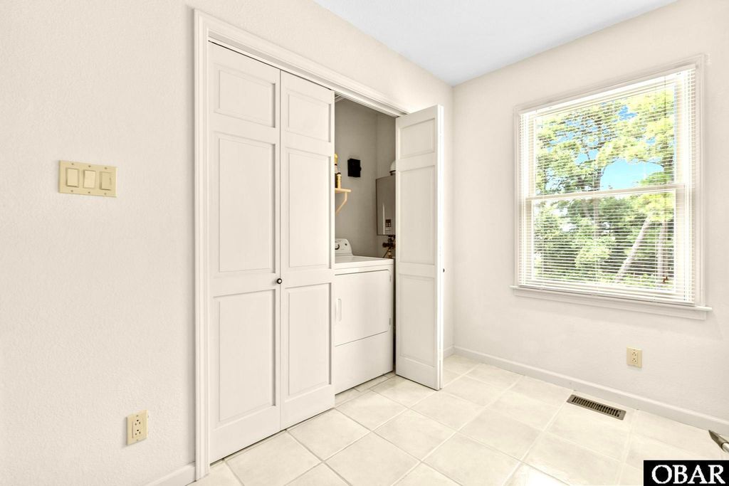 Image 42 of property listing at 2307 Bay Drive Lot 1A, Kill Devil Hills, NC 27948