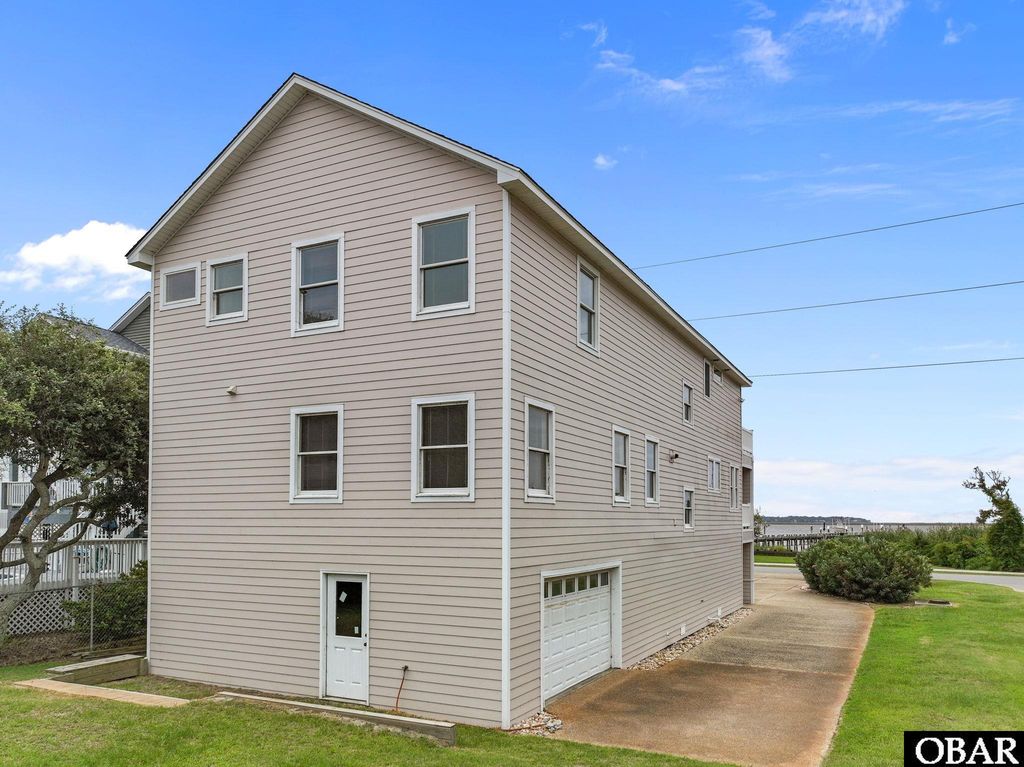 Image 43 of property listing at 2307 Bay Drive Lot 1A, Kill Devil Hills, NC 27948