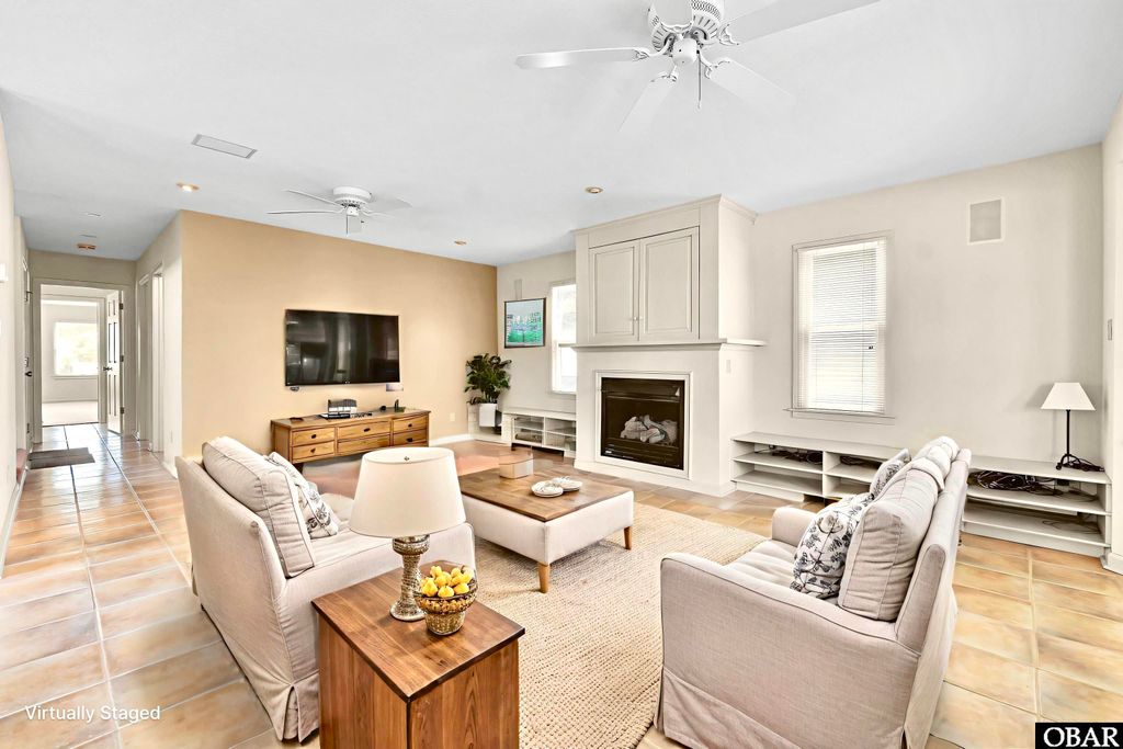 Image 8 of property listing at 2307 Bay Drive Lot 1A, Kill Devil Hills, NC 27948