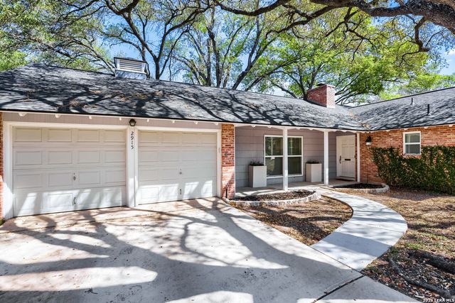 2915 Oakleaf Dr, San Antonio, TX 78209