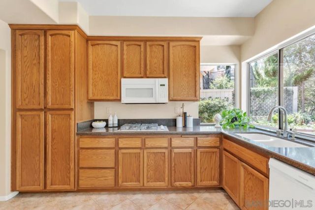 11036 Caminito Dulce, San Diego, CA 92131