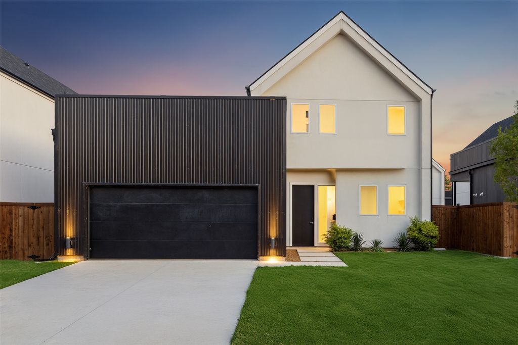 832 Mcbroom Street, Dallas, TX 75212