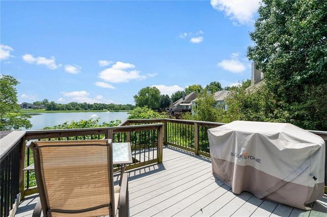 4213 SW Sapelo Drive, Lee's Summit, MO 64082