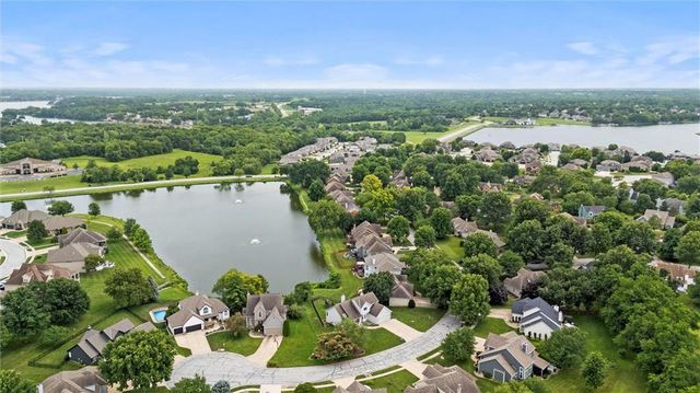 4213 SW Sapelo Drive, Lee's Summit, MO 64082