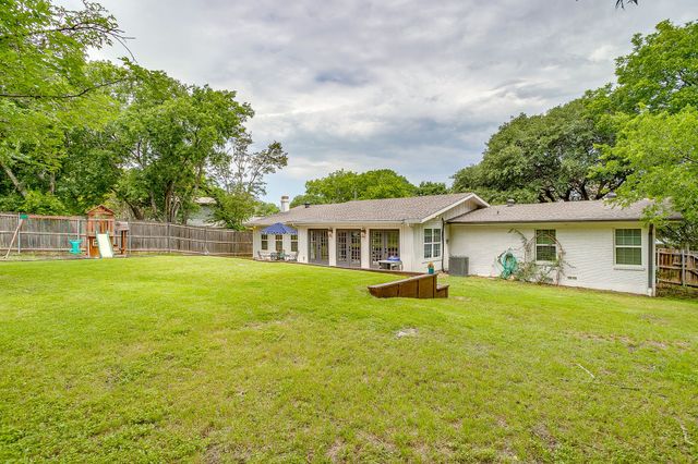 6917 Kirkwood Road, Fort Worth, TX 76116